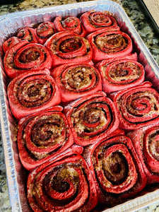 Red Velvet Cinnamon Roll {recipe}